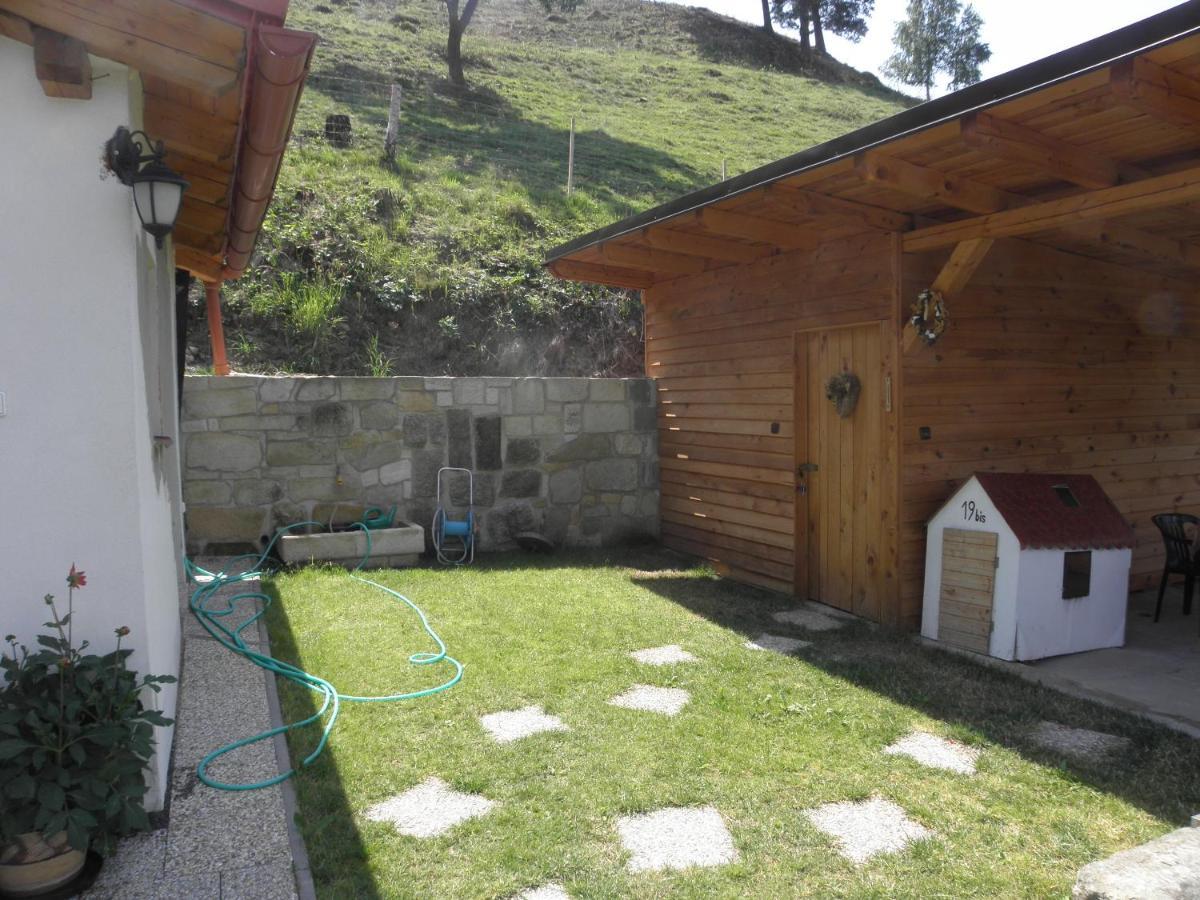 Charming House With Beautiful Landscape Βίλα Frýdštejn Εξωτερικό φωτογραφία