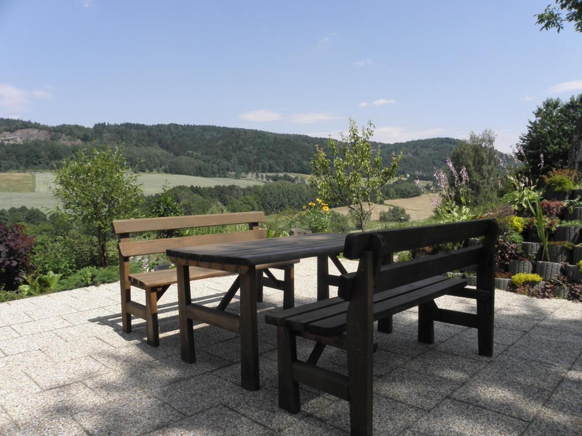 Charming House With Beautiful Landscape Βίλα Frýdštejn Εξωτερικό φωτογραφία